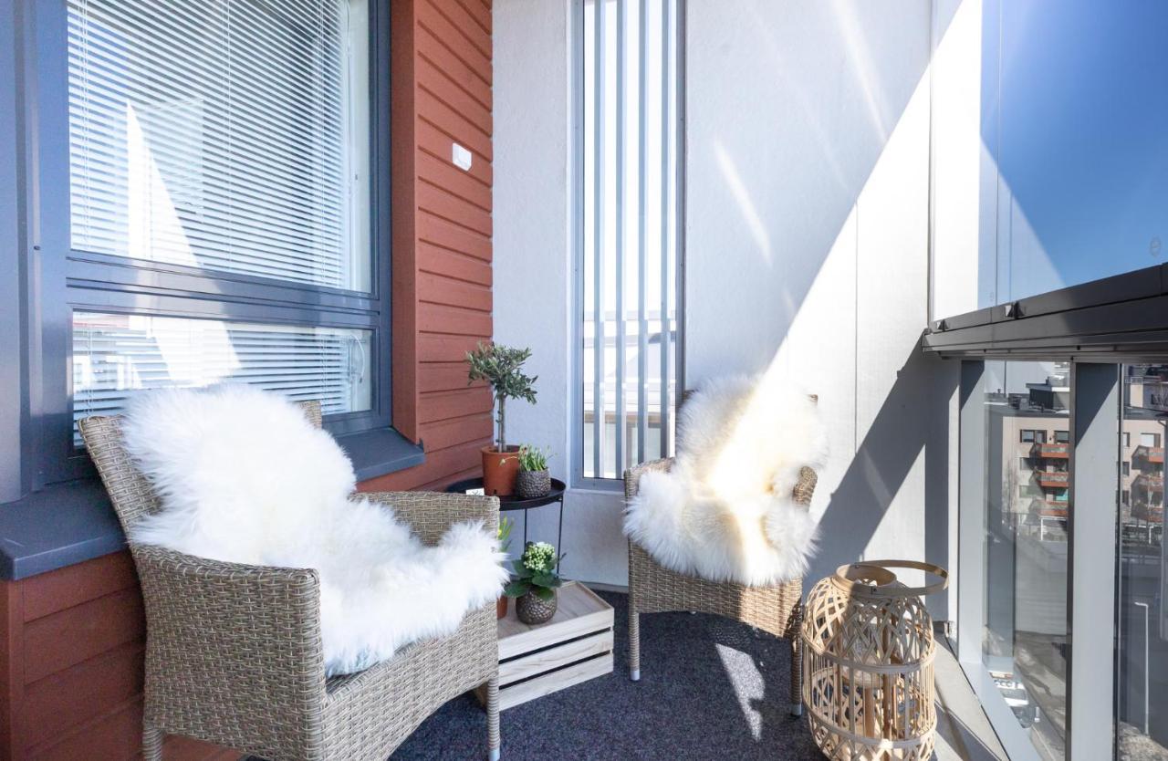 Arctic Penthouse City Suite Rovaniemi Bagian luar foto